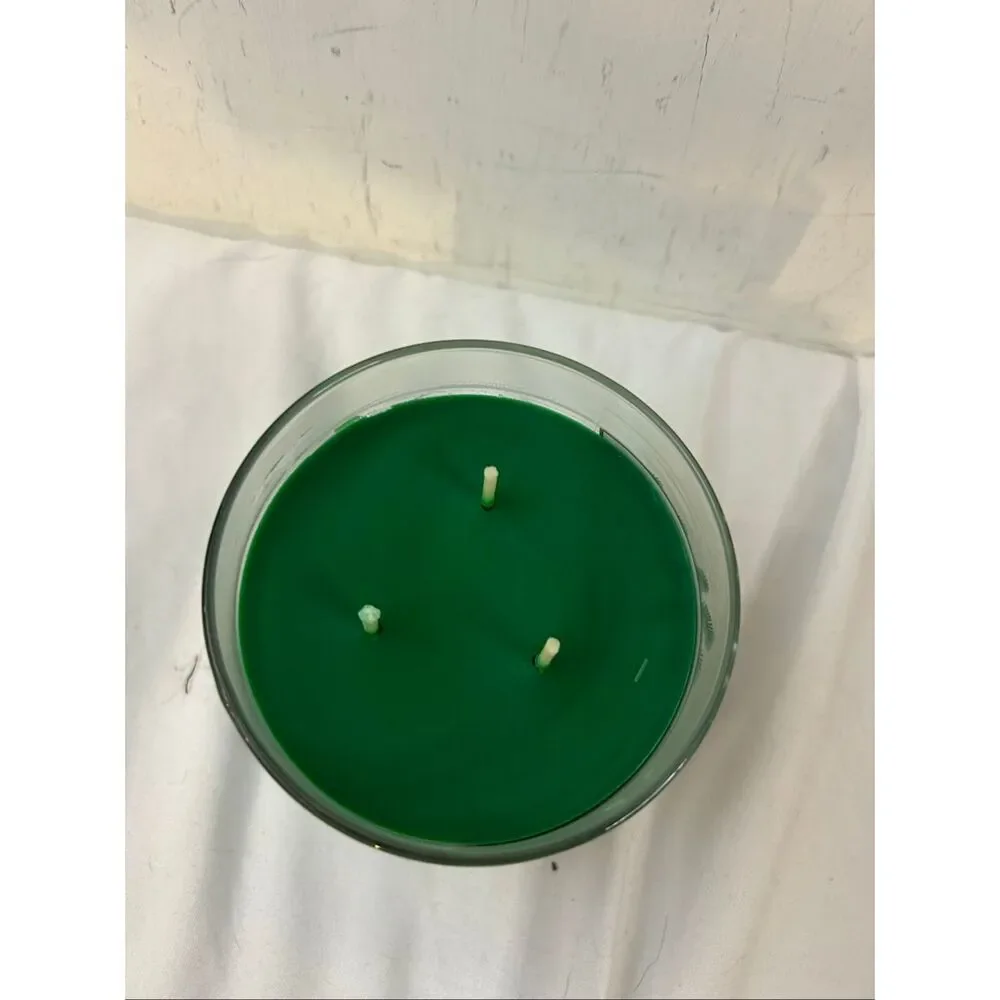 White Barn Bath and Body Works B&B Fresh Balsam pine green 3‎ wick candle new - Picture 4 of 4